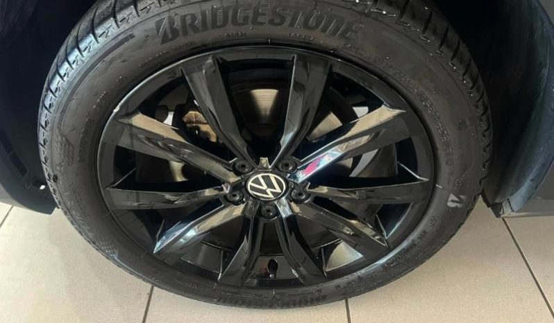 
								Volkswagen T-Roc 1.4 Tsi Design full									