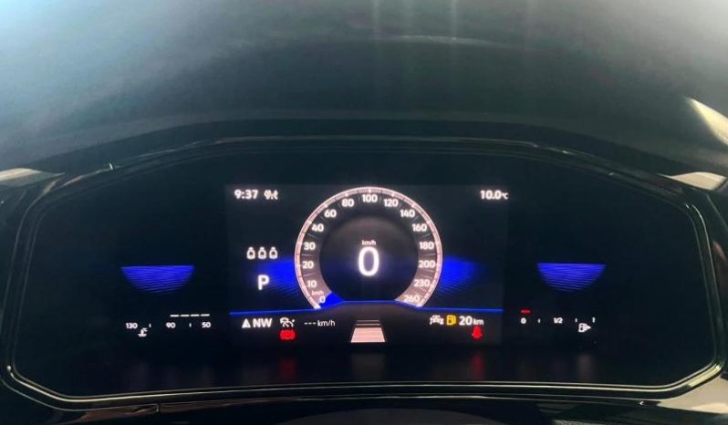 
								Volkswagen T-Roc 1.4 Tsi Design full									