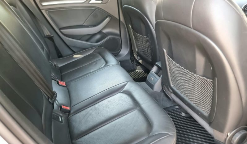
								Audi A3 Sportback 1.0 Tfsi S Tronic full									