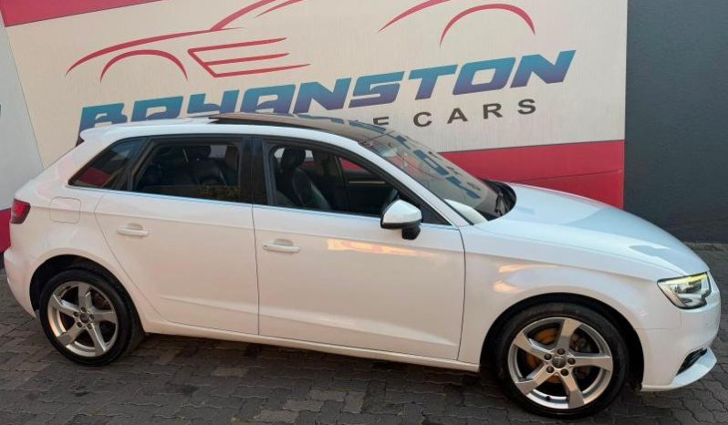 
								Audi A3 Sportback 30 Tfsi S-Tronic full									