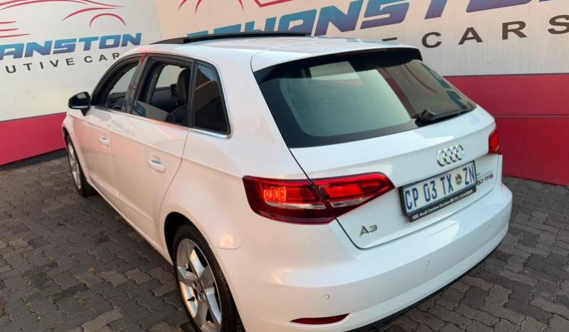 
								Audi A3 Sportback 30 Tfsi S-Tronic full									