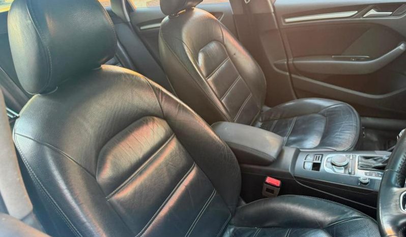 
								Audi A3 Sportback 30 Tfsi S-Tronic full									