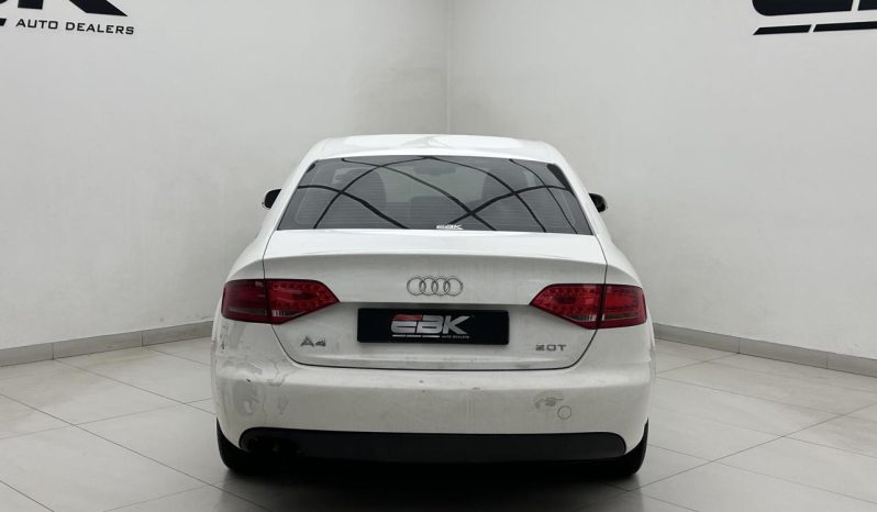 
								Audi A4 Sedan 2.0 T Ambition Multitronic full									