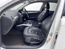 
										Audi A4 Sedan 2.0 T Ambition Multitronic full									