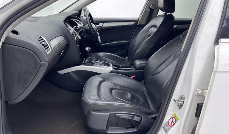 
								Audi A4 Sedan 2.0 T Ambition Multitronic full									