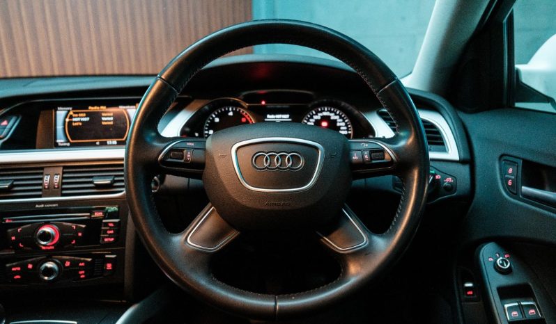 
								Audi A4 Sedan 2.0 Tdi S Multitronic full									