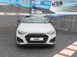 
										Audi A4 Sedan 40 Tfsi S Tronic full									