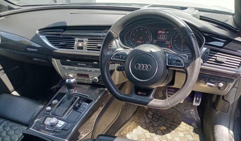 
								Audi A7 Sportback Rs7 4.0 Tfsi Quattro S-Tronic full									