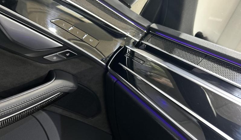 
								Audi A8 S8 Quattro Tiptronic full									