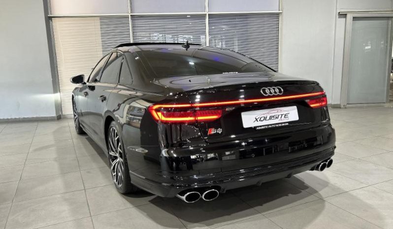 
								Audi A8 S8 Quattro Tiptronic full									