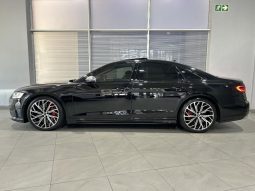
										Audi A8 S8 Quattro Tiptronic full									