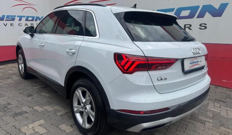 
								Audi Q3 35 Tfsi Advanced S-Tronic full									
