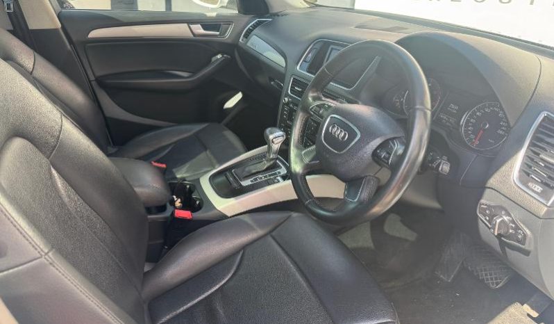 
								Audi Q5 2.0 Tdi S Quattro S Tronic full									