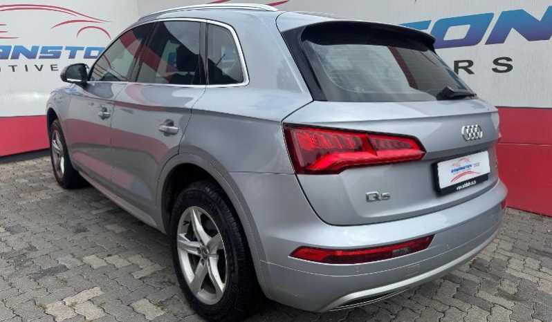 
								Audi Q5 2.0 Tdi Sport Quattro S Tronic full									
