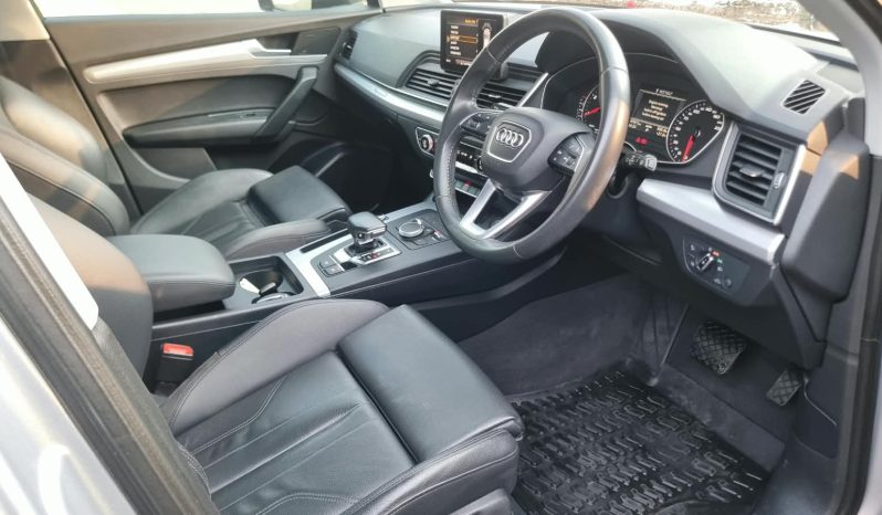 
								Audi Q5 2.0 Tdi Sport Quattro S-Tronic full									