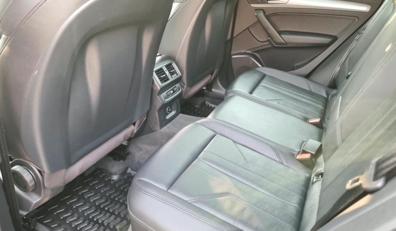
								Audi Q5 2.0 Tdi Sport Quattro S-Tronic full									