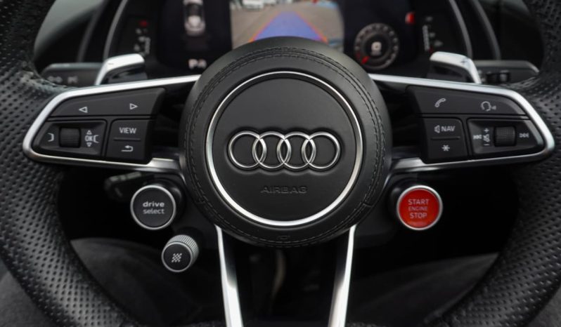 
								Audi R8 Spyder V10 Performance Quattro full									