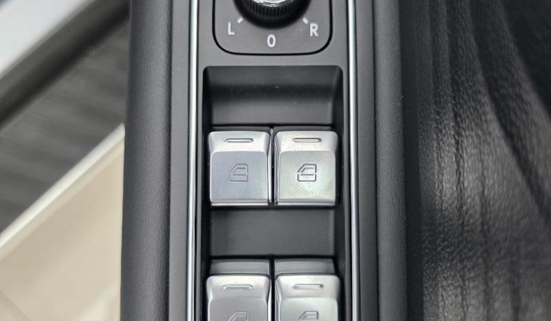 
								BAIC B30 1.5T Hev Premium Adventure Awd full									