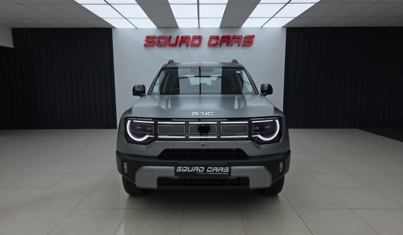 
								BAIC B30 1.5T Hev Premium Adventure Awd full									