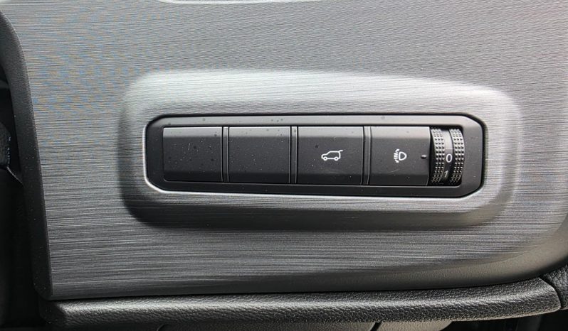 
								BAIC B30 1.5T Premium Adventure full									