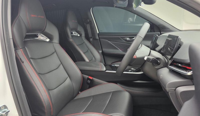 
								BAIC X55 1.5T Premium 2-Tone full									