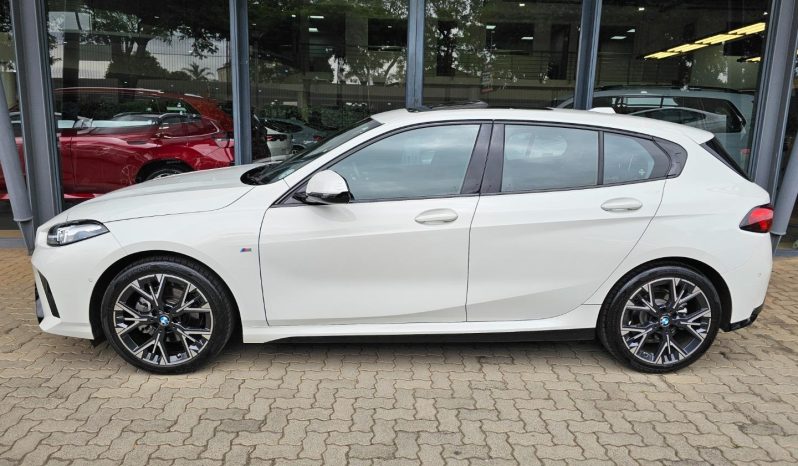 
								BMW 1 Series 118 Sports Hatch M Sport full									