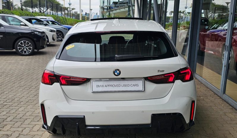 
								BMW 1 Series 118 Sports Hatch M Sport full									