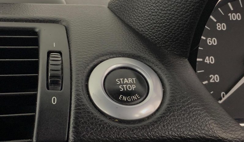 
								BMW 1 Series 5-Door 116i full									