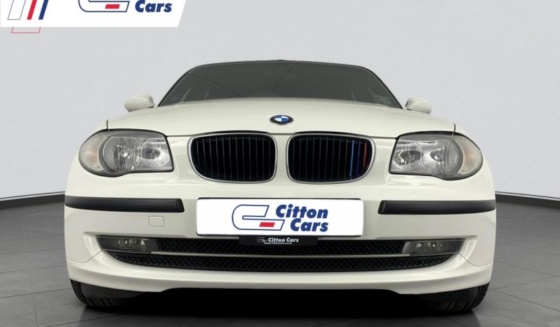 
								BMW 1 Series 5-Door 116i full									