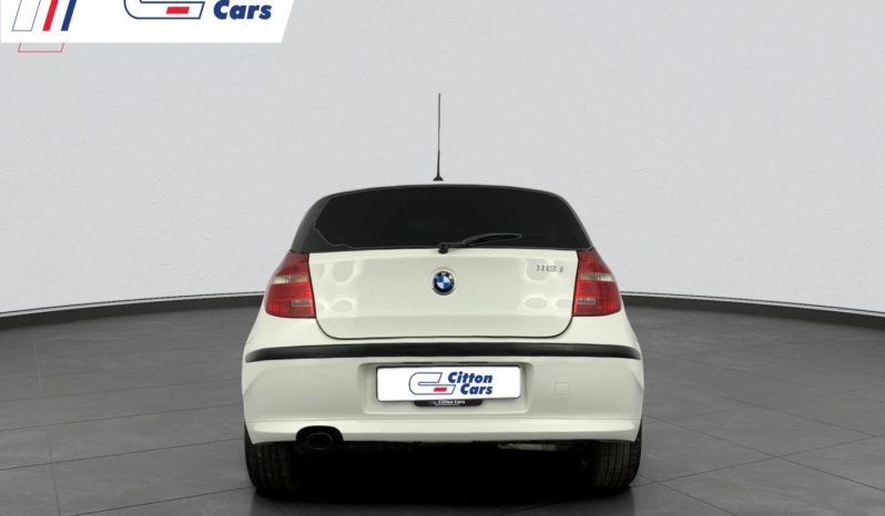 
								BMW 1 Series 5-Door 116i full									