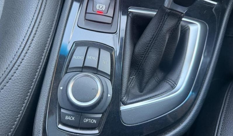
								BMW 2 Series Active Tourer 218i full									