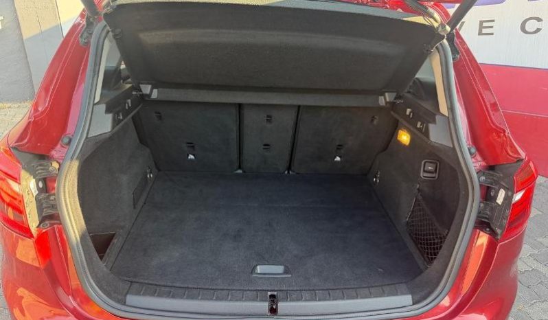 
								BMW 2 Series Active Tourer 218i full									