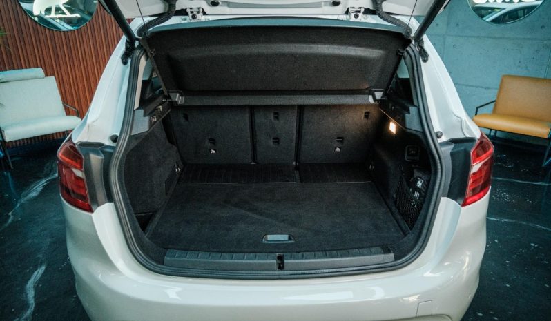 
								BMW 2 Series Active Tourer 218i Steptronic full									