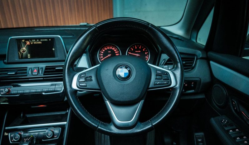 
								BMW 2 Series Active Tourer 218i Steptronic full									