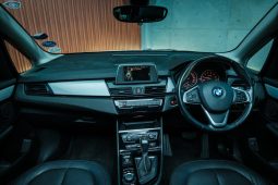 
										BMW 2 Series Active Tourer 218i Steptronic full									