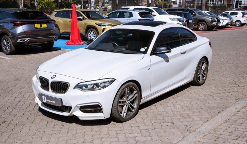 
								BMW 2 Series M240i Coupe full									
