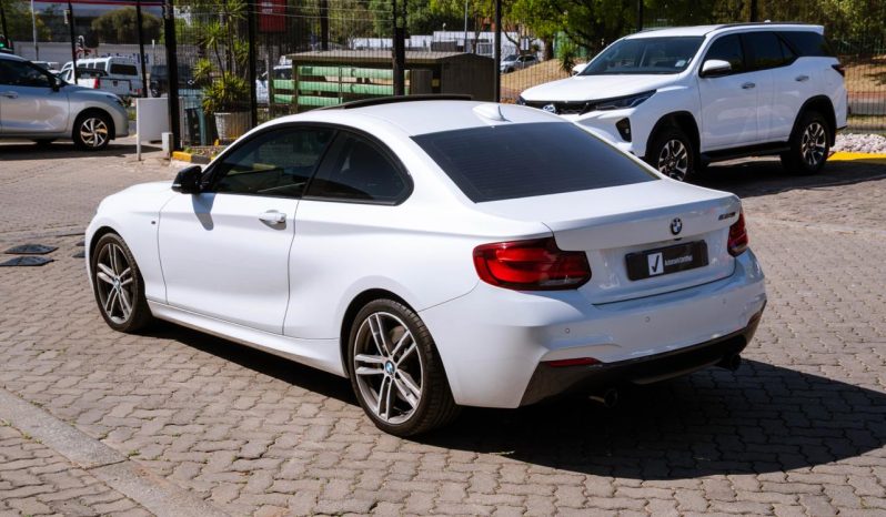 
								BMW 2 Series M240i Coupe full									