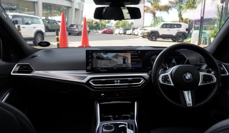 
								BMW 3 Series M340i xDrive full									
