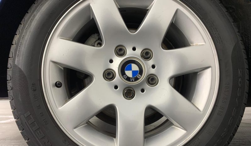 
								BMW 3 Series Sedan 318i Sport Steptronic full									