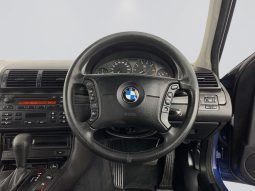 
										BMW 3 Series Sedan 318i Sport Steptronic full									