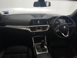 
										BMW 3 Series Sedan 320d Sport Line Launch Edt Steptron full									