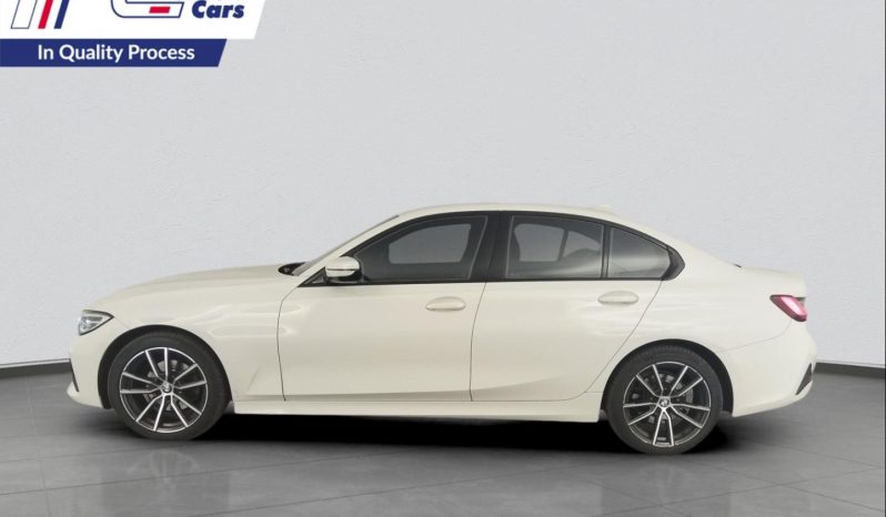 
								BMW 3 Series Sedan 320d Sport Line Launch Edt Steptron full									