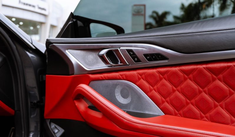 
								BMW M8 Competition Coupe full									