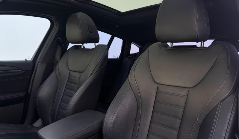 
								BMW X4 Xdrive20d M Sport X full									