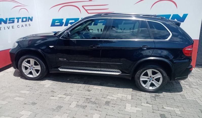 
								BMW X5 4.8I Exclusive Steptronic full									