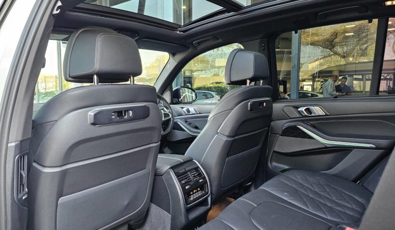 
								BMW X5 Xdrive 30d M Sport full									