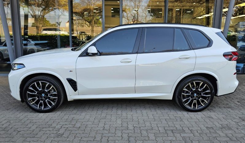 
								BMW X5 Xdrive 30d M Sport full									