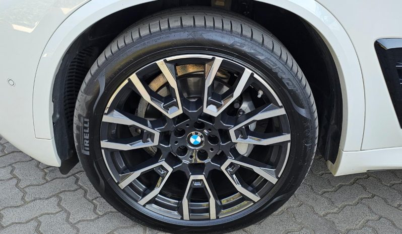 
								BMW X5 Xdrive 30d M Sport full									