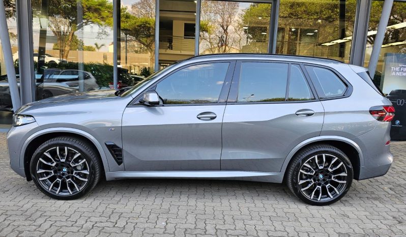 
								BMW X5 Xdrive 30d M Sport full									