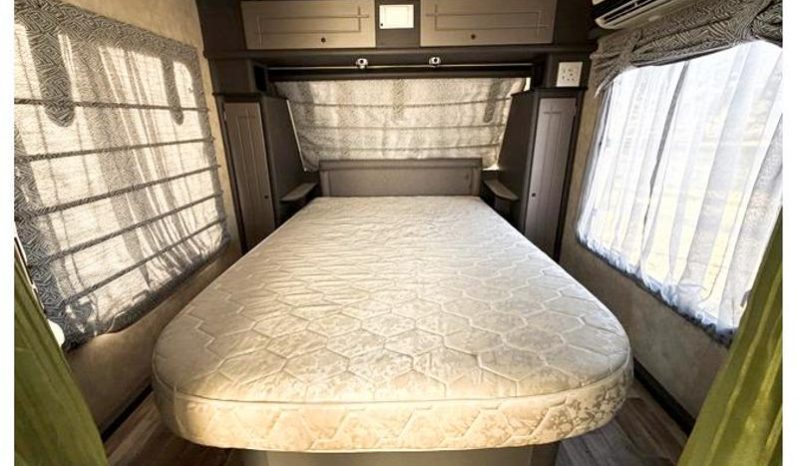 
								Caravan Jurgens Classique full									